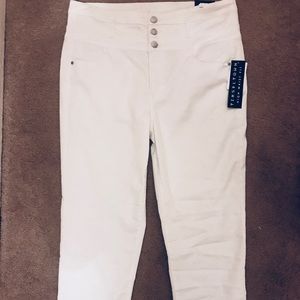 White High Waist Three Button Jeans (NWT)